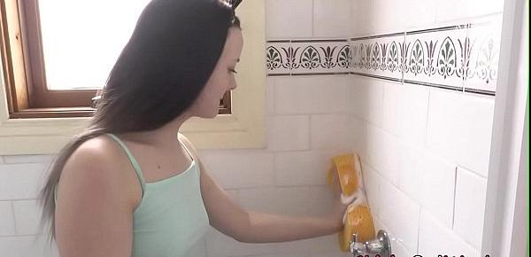  Real showering australian teenager